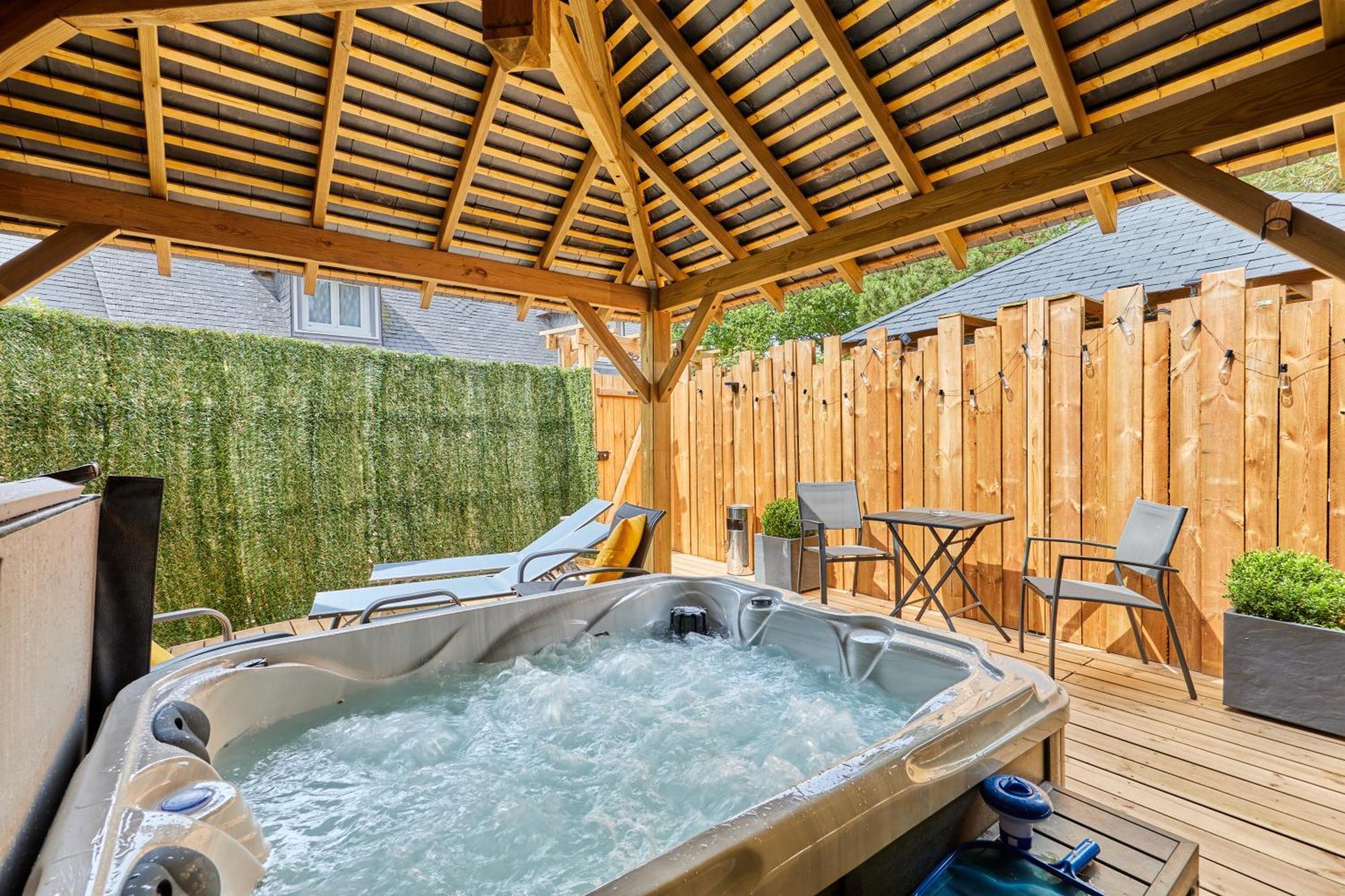 Domaine Du Gros Chene - Terrasses Avec Jacuzzis Privatifs Lejlighed Ablon Eksteriør billede